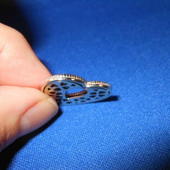 $3,500 Judith Ripka 18K White Gold 73 Diamonds 1.043 CTW Heart Pendant No Chain - Picture 12 of 12